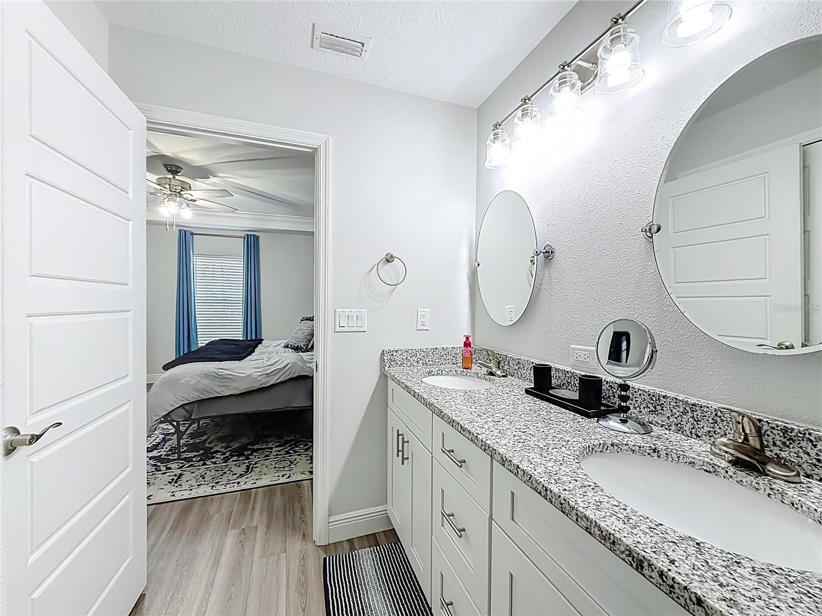 Image 27 of 54 For 1350 Manchester Drive