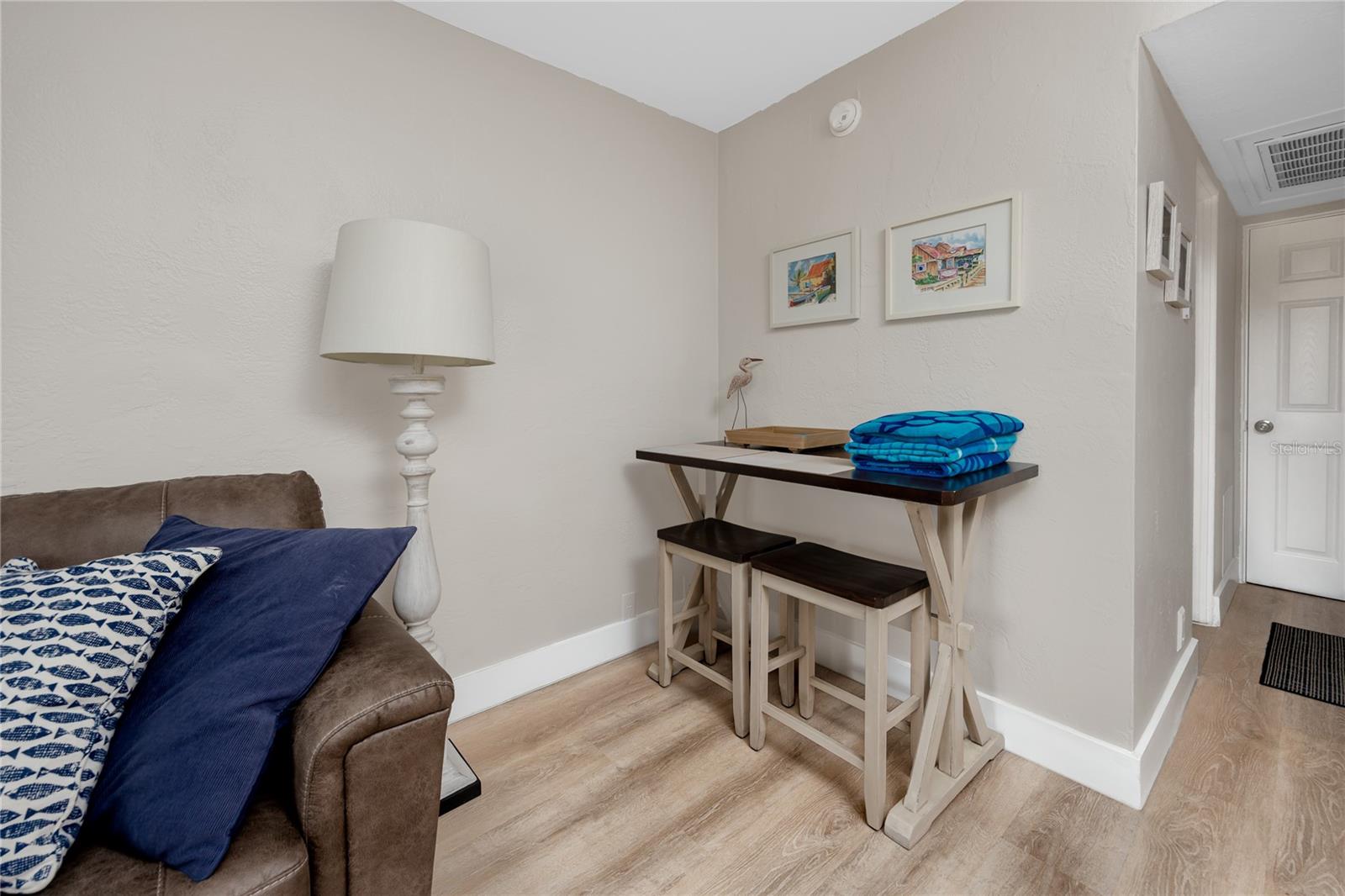 Image 11 of 49 For 282 Treasure Island Causeway 12