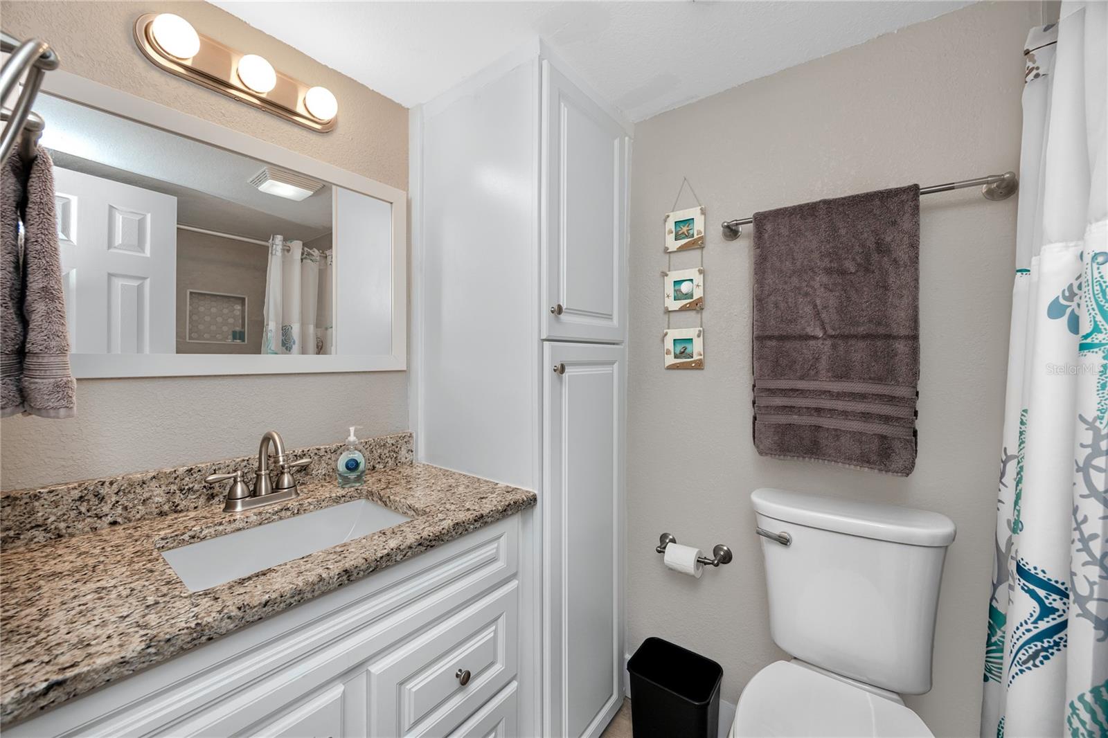 Image 17 of 49 For 282 Treasure Island Causeway 12