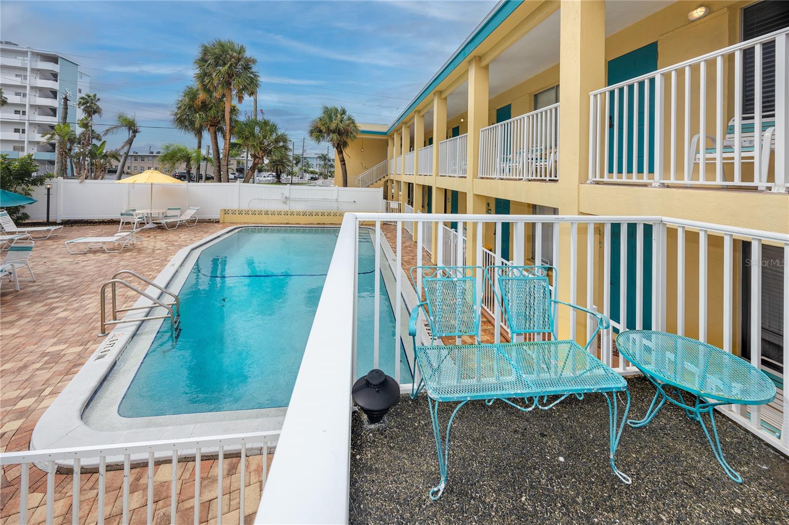 Image 24 of 49 For 282 Treasure Island Causeway 12