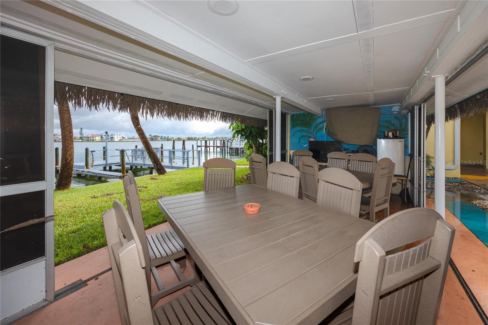 Image 33 of 49 For 282 Treasure Island Causeway 12