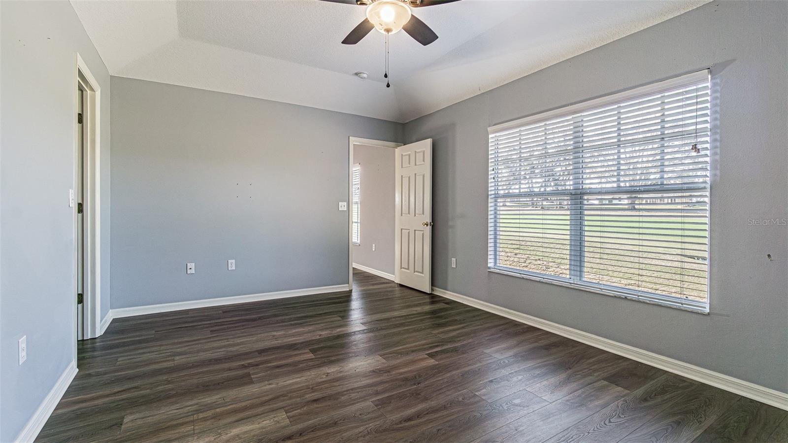 Image 17 of 88 For 11048 Moshie Lane