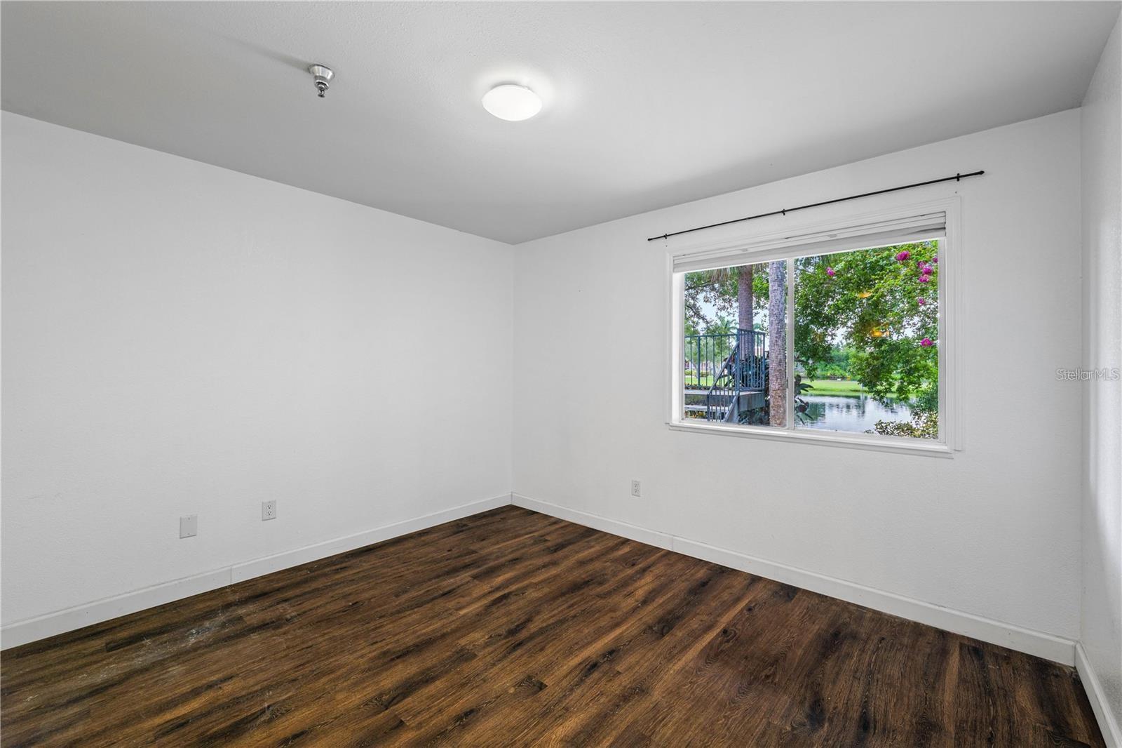 Image 16 of 22 For 10263 Gandy Boulevard N 2405