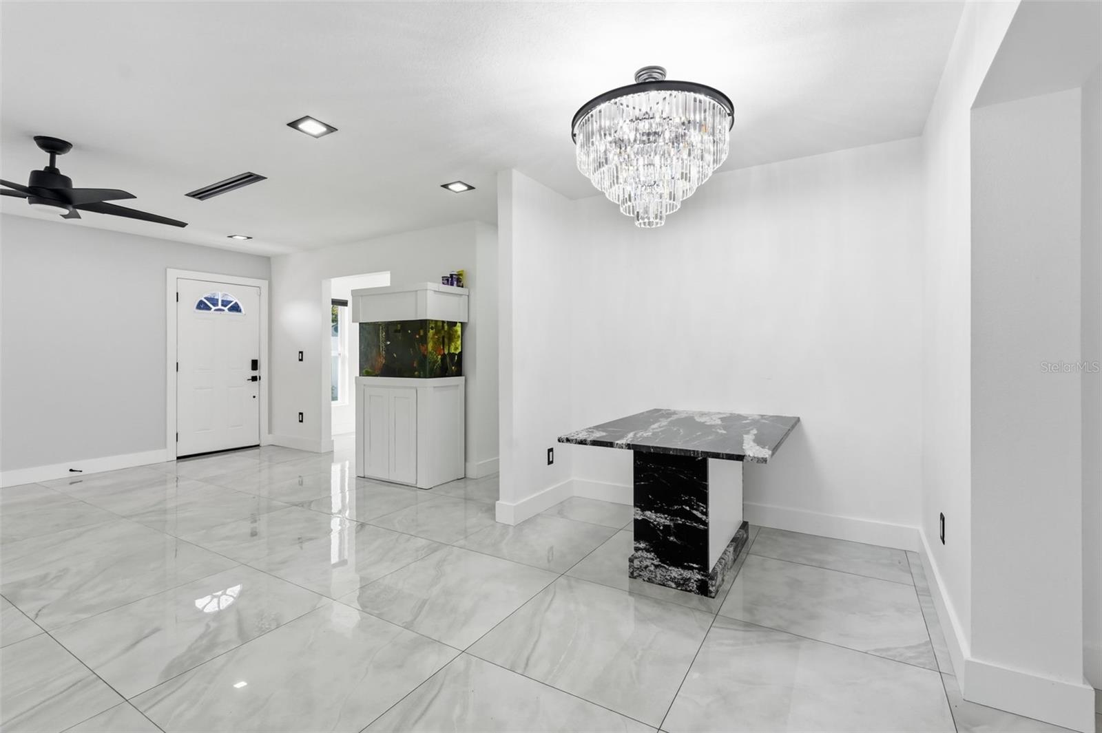 Image 15 of 50 For 10104 Dartmouth Avenue