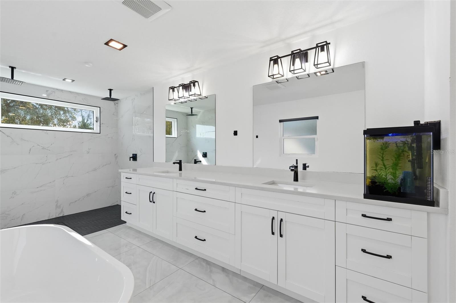 Image 29 of 50 For 10104 Dartmouth Avenue