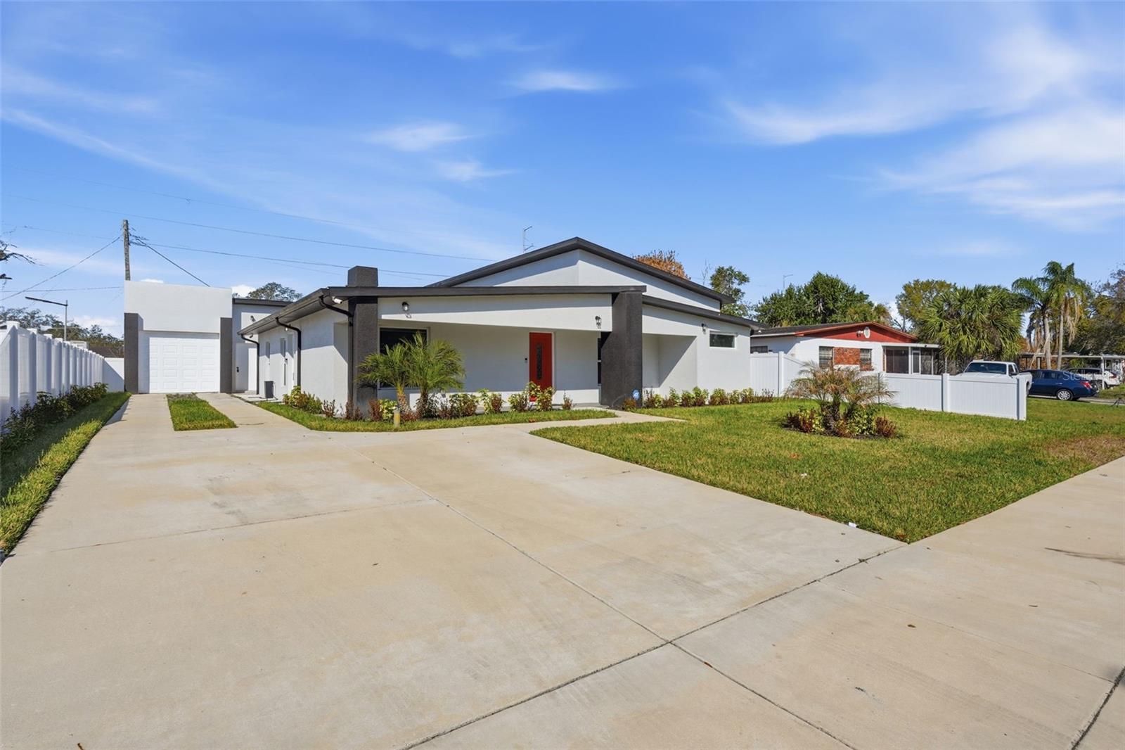 Image 3 of 50 For 10104 Dartmouth Avenue