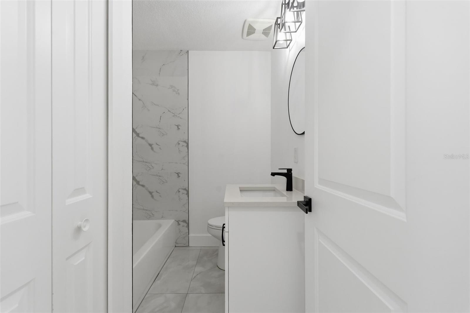 Image 35 of 50 For 10104 Dartmouth Avenue