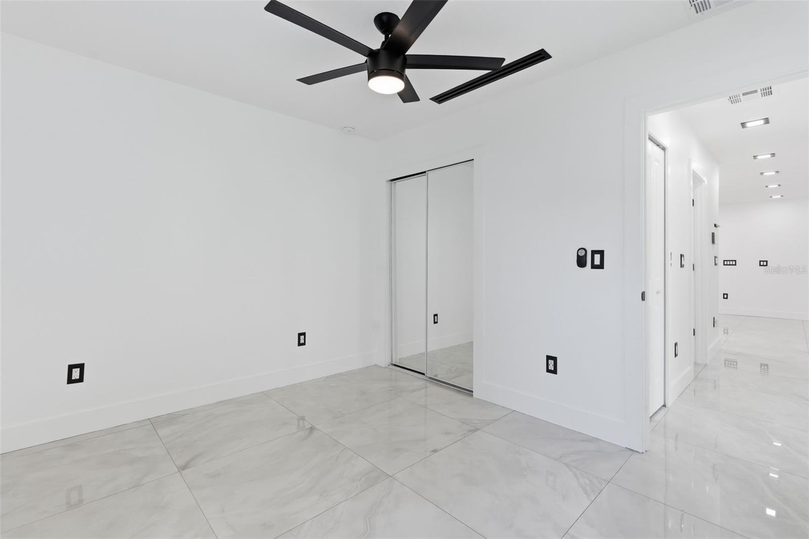 Image 39 of 50 For 10104 Dartmouth Avenue