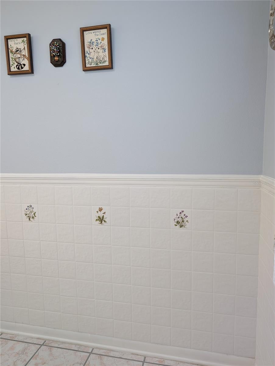 Image 24 of 80 For 9018 37th Street N