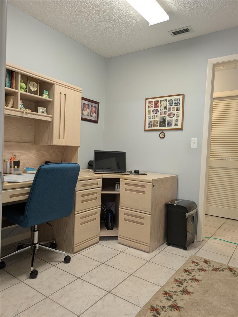 Image 43 of 80 For 9018 37th Street N