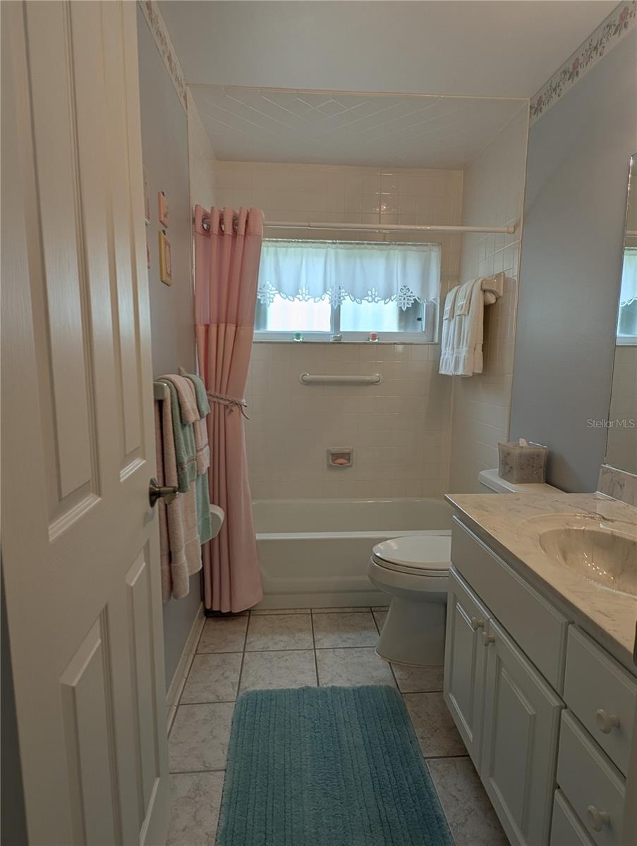 Image 6 of 80 For 9018 37th Street N