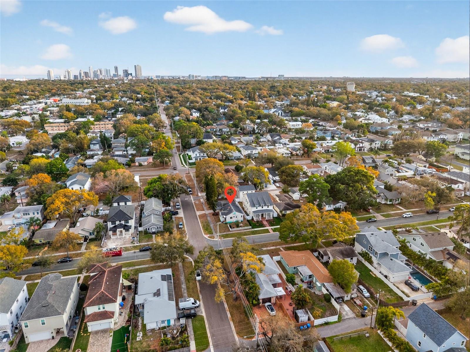 Image 3 of 39 For 500 35th Avenue N