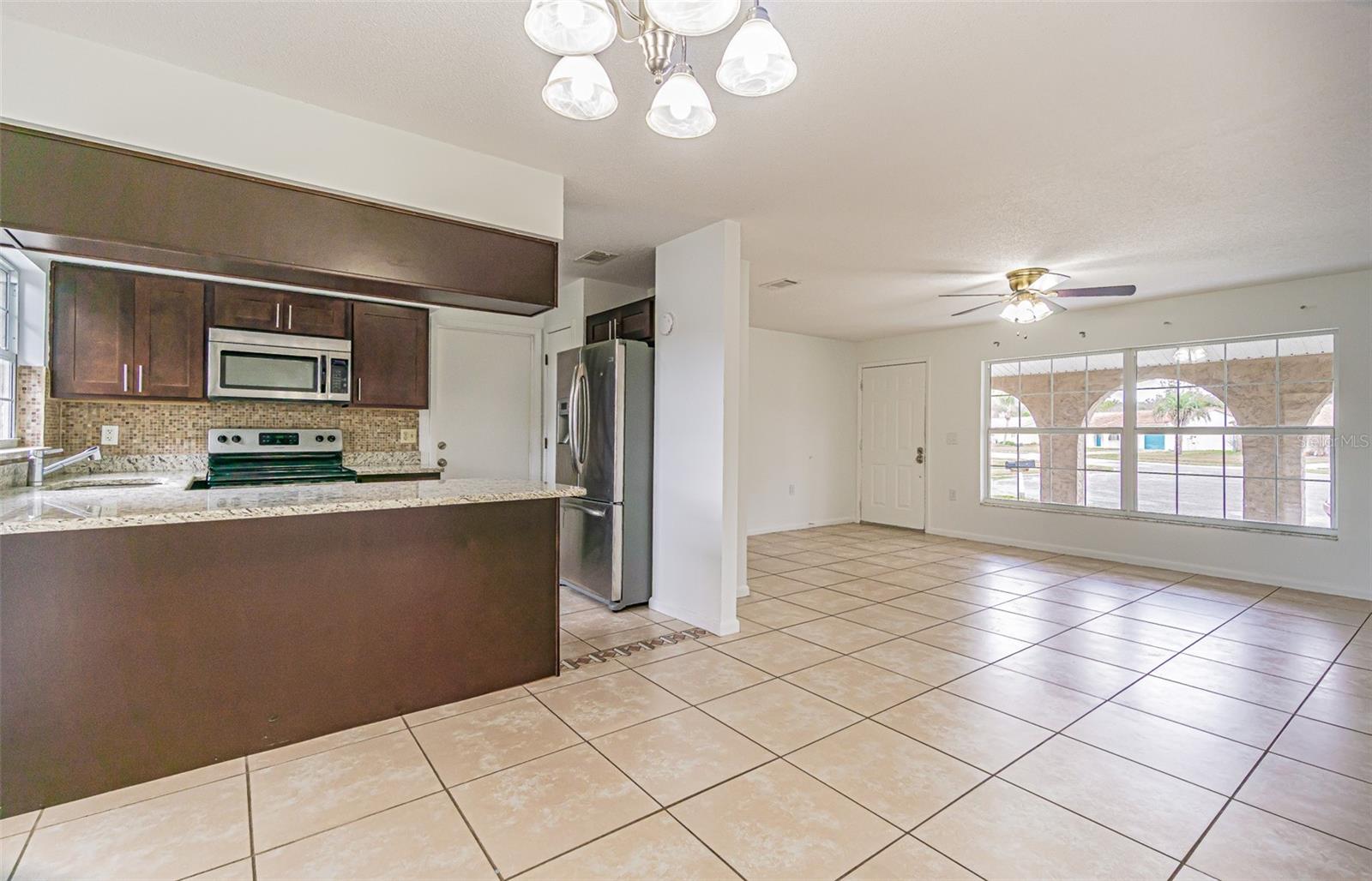 Image 17 of 52 For 8327 Jacqueline Court