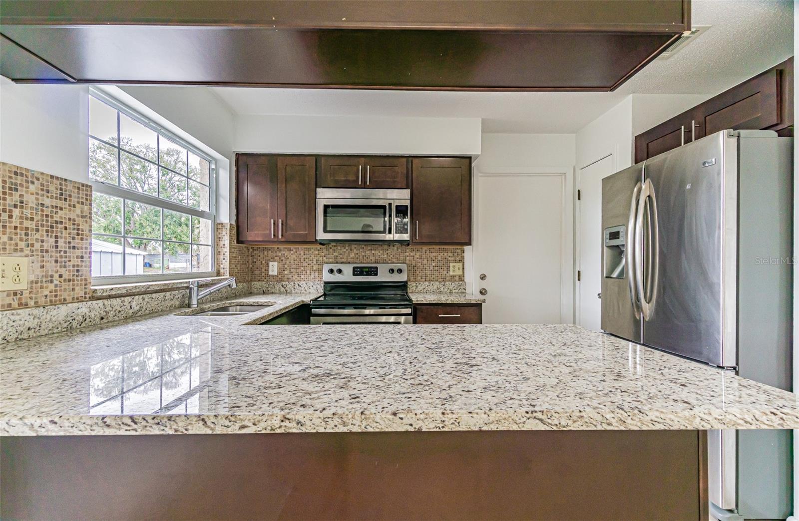 Image 18 of 52 For 8327 Jacqueline Court