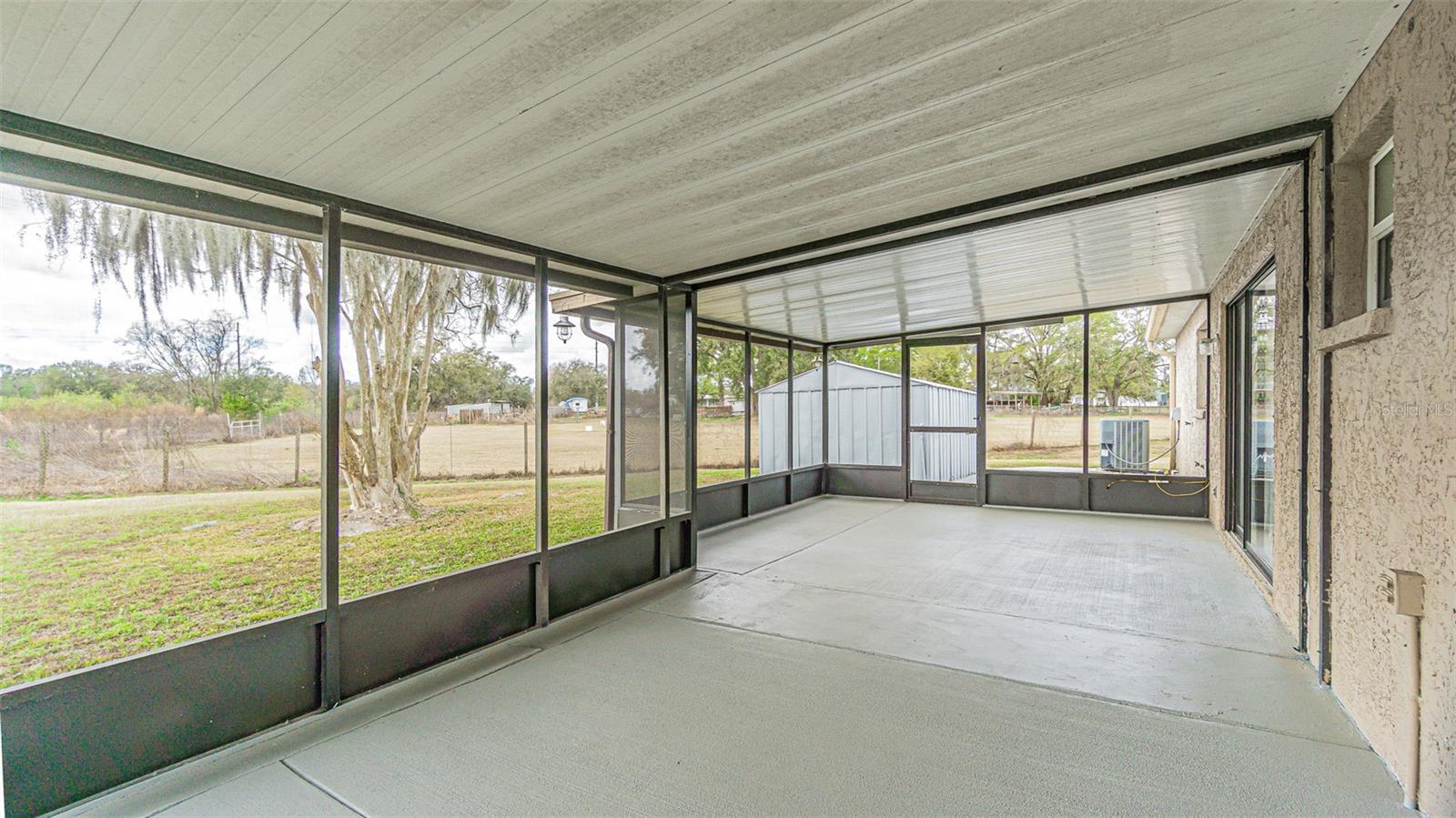 Image 35 of 52 For 8327 Jacqueline Court