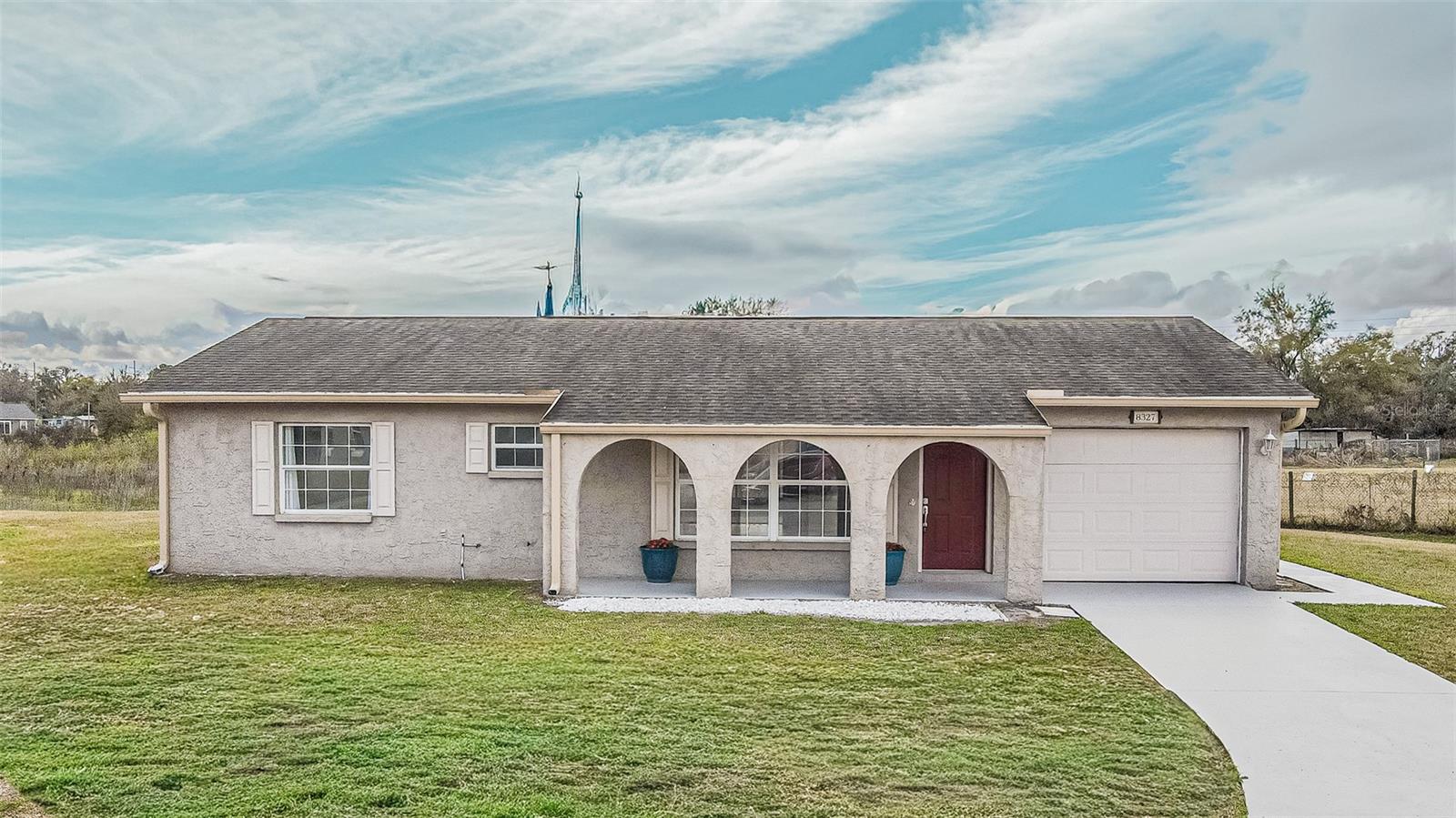 Image 5 of 52 For 8327 Jacqueline Court