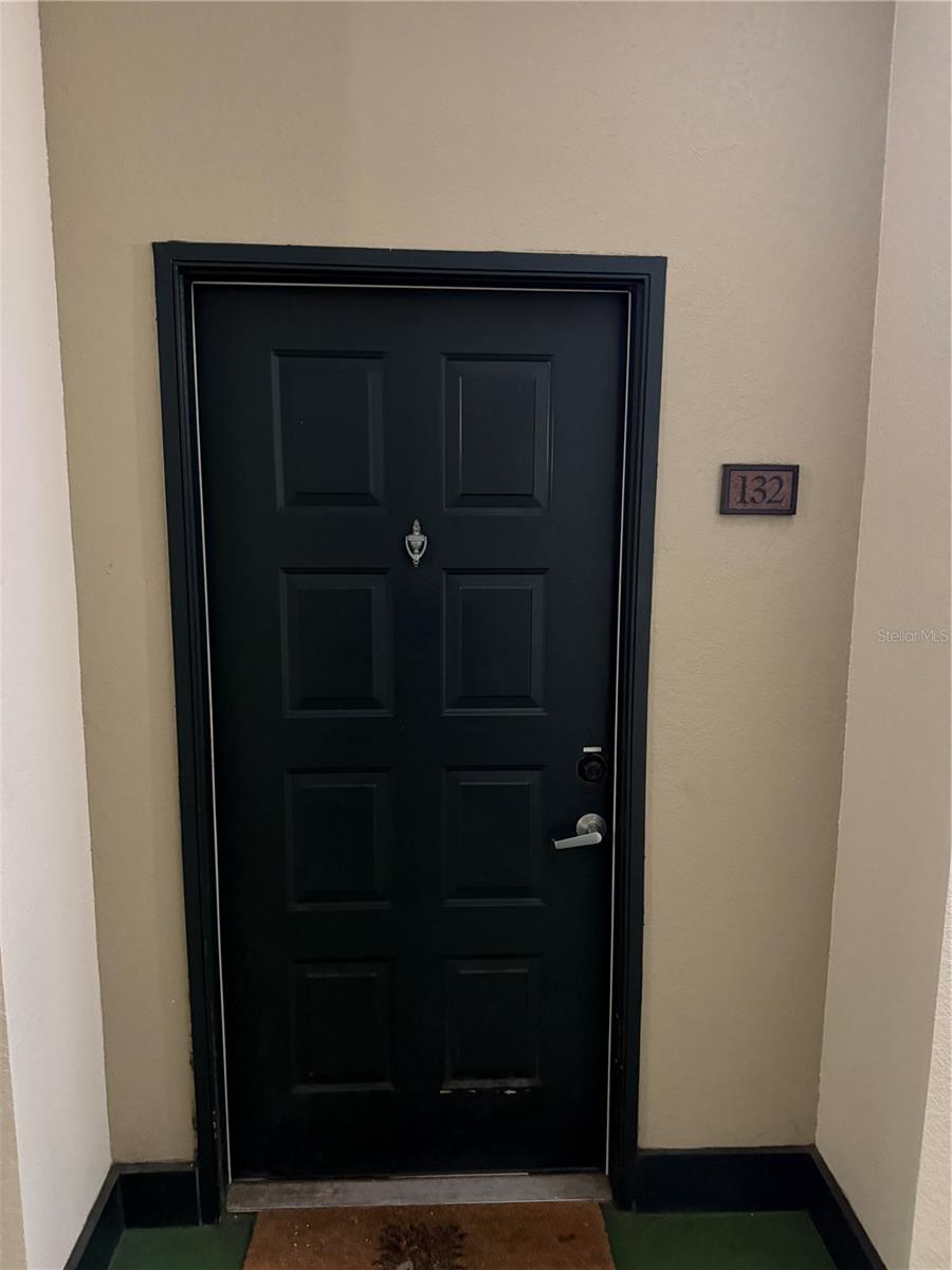 Image 2 of 18 For 402 Armenia Avenue 132