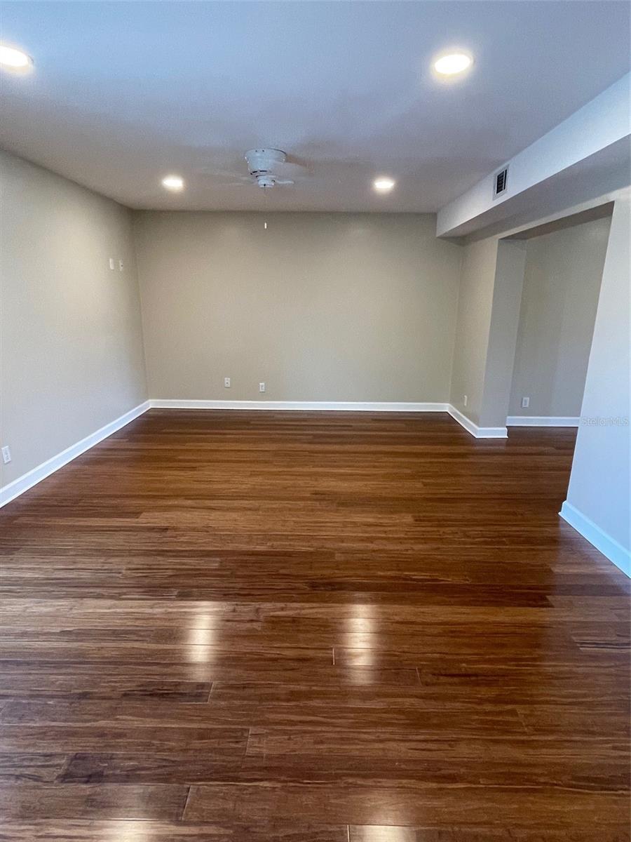 Image 12 of 41 For 6556 27th Street N