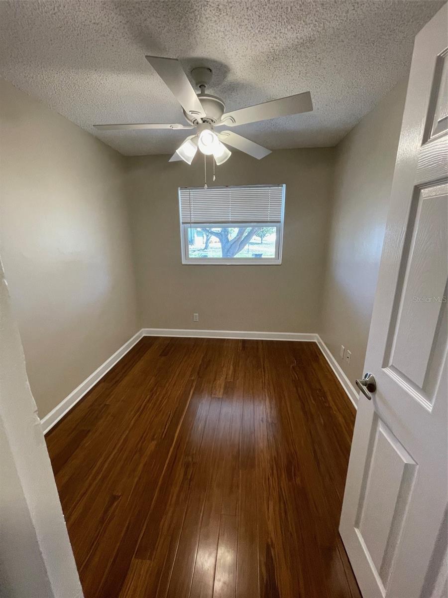 Image 20 of 41 For 6556 27th Street N