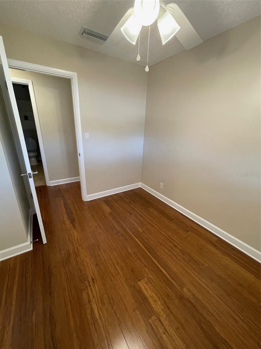 Image 21 of 41 For 6556 27th Street N