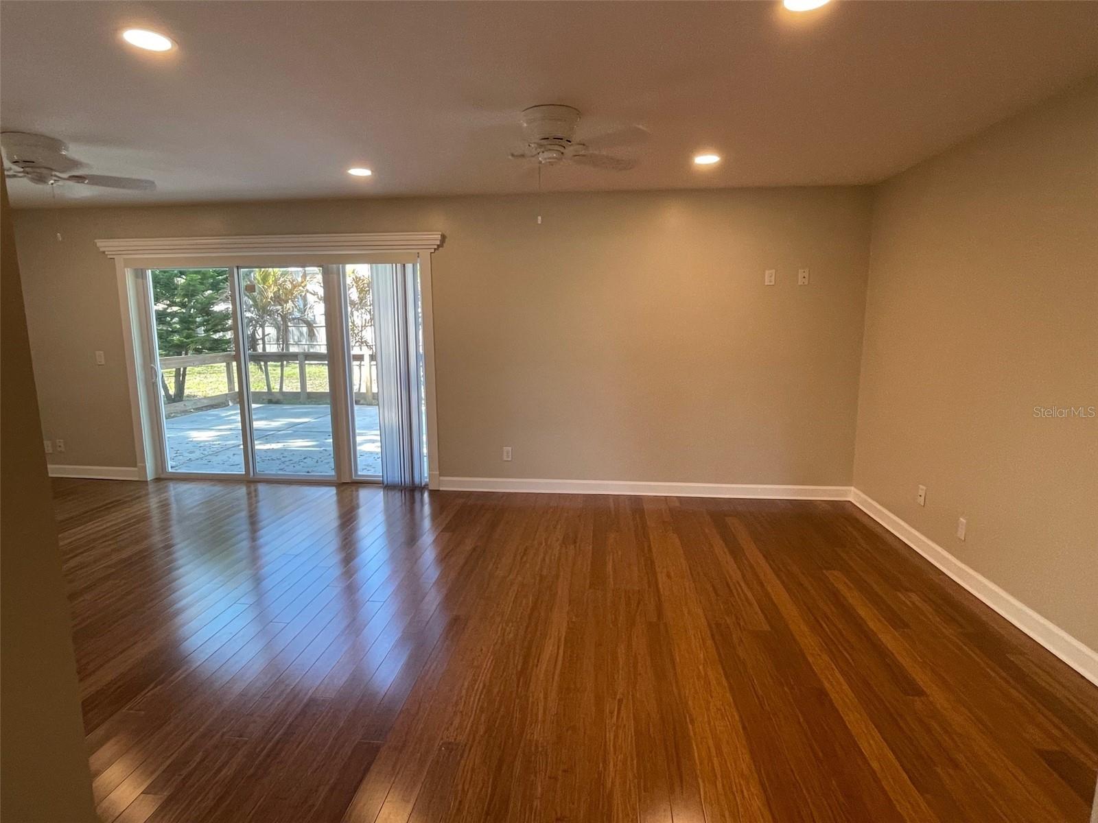 Image 8 of 41 For 6556 27th Street N