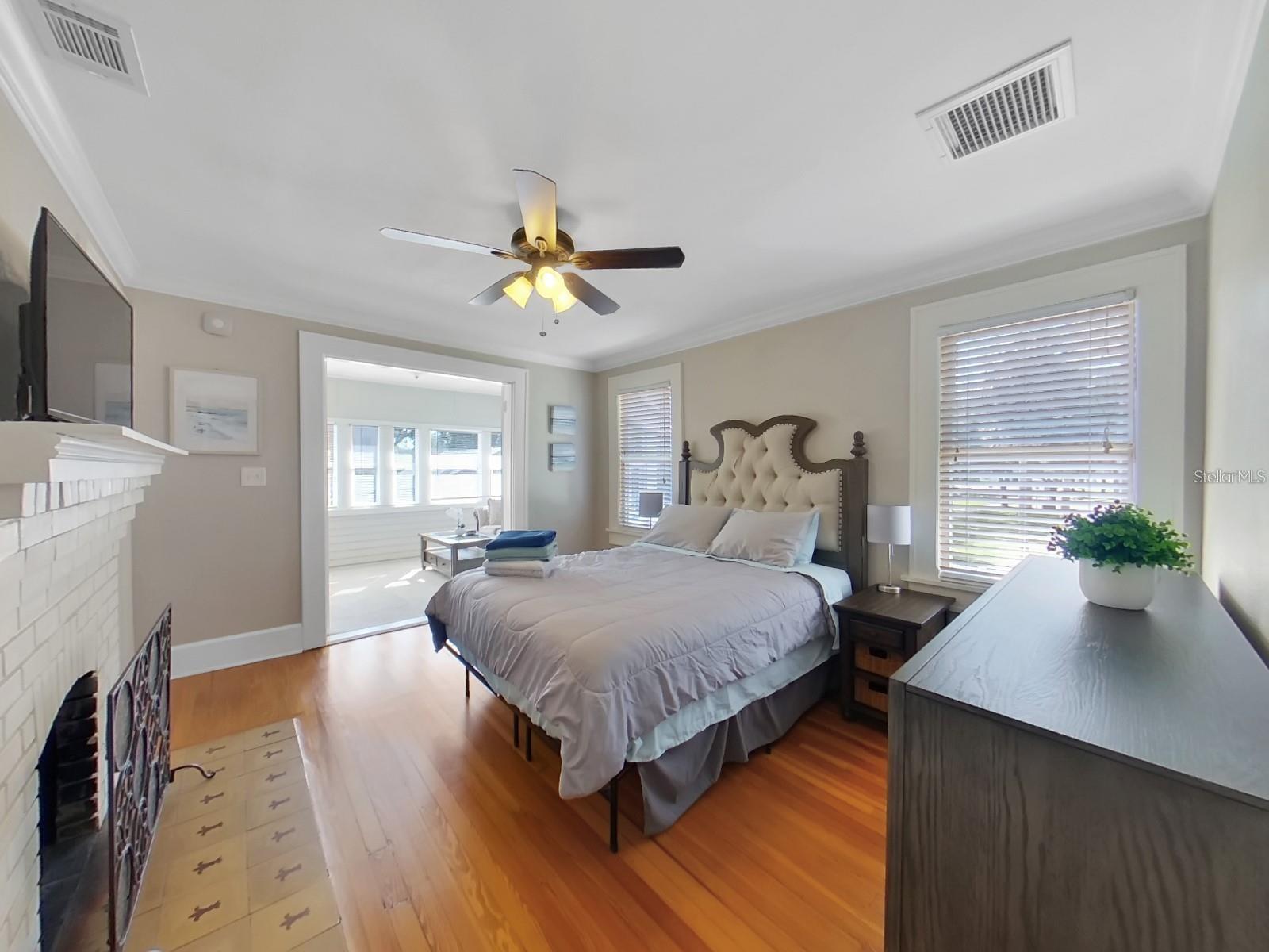 Image 5 of 42 For 614 8th Street N