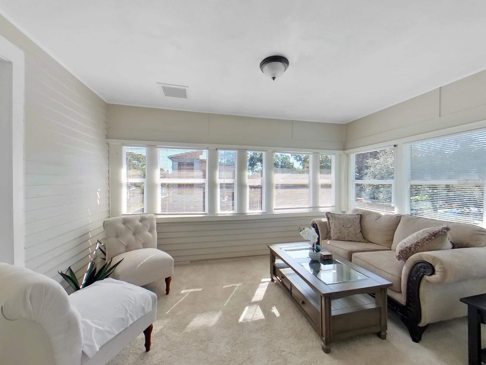 Image 7 of 42 For 614 8th Street N