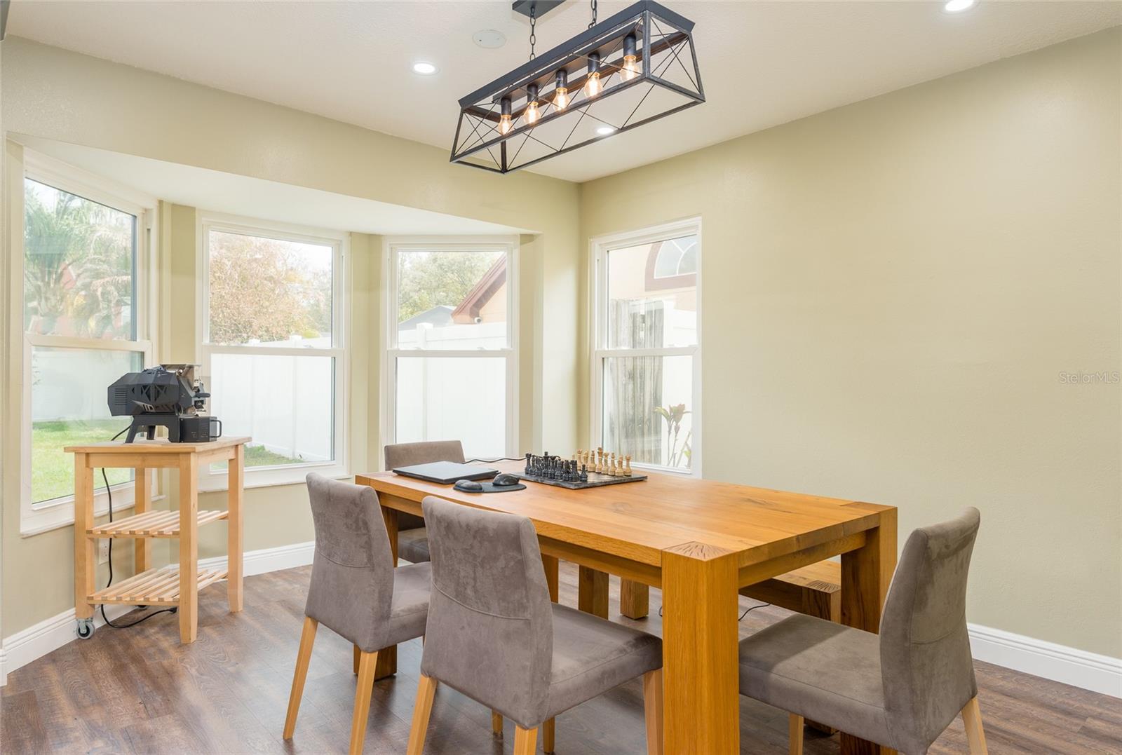 Image 18 of 37 For 14503 Thornfield Court