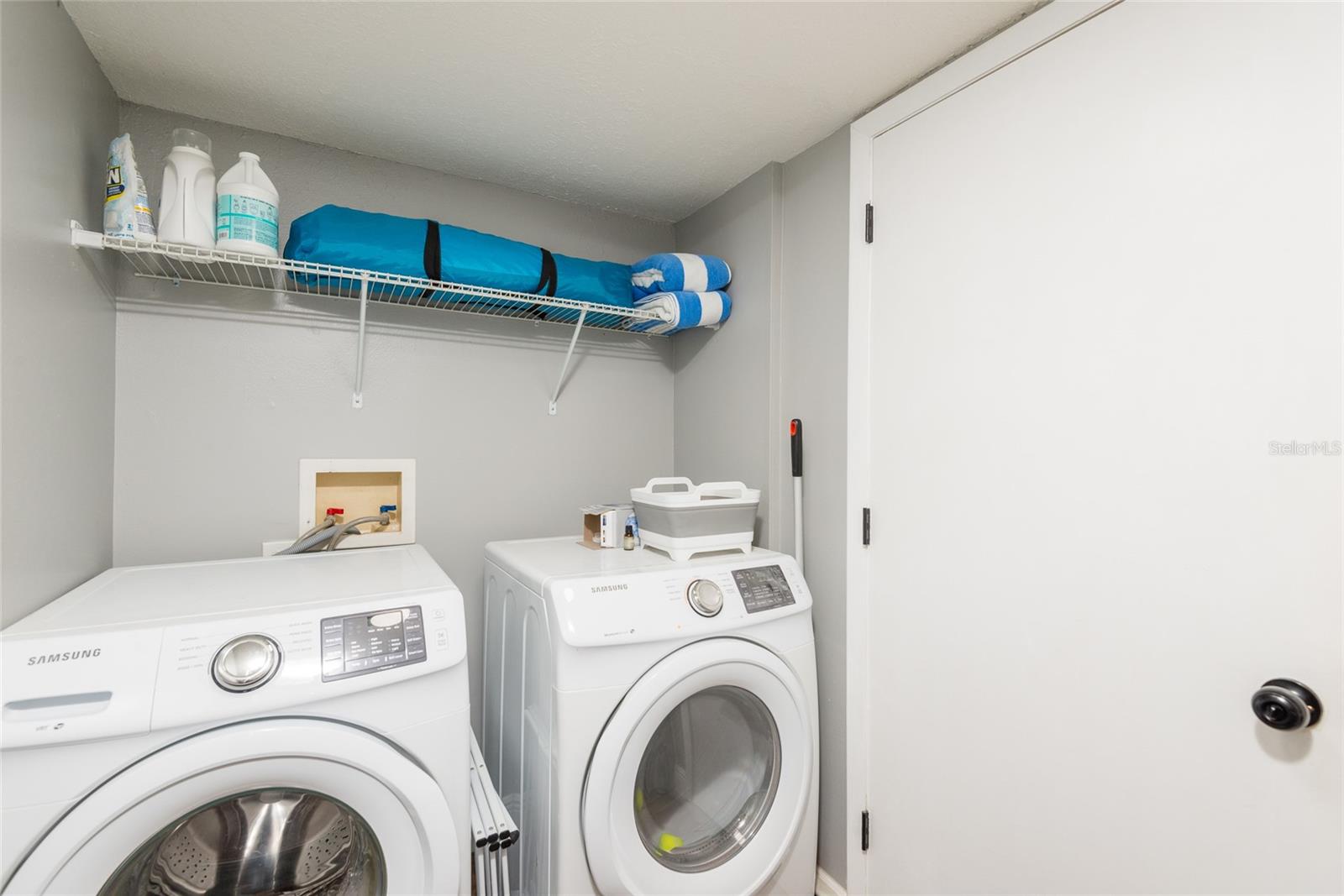 Image 19 of 37 For 14503 Thornfield Court