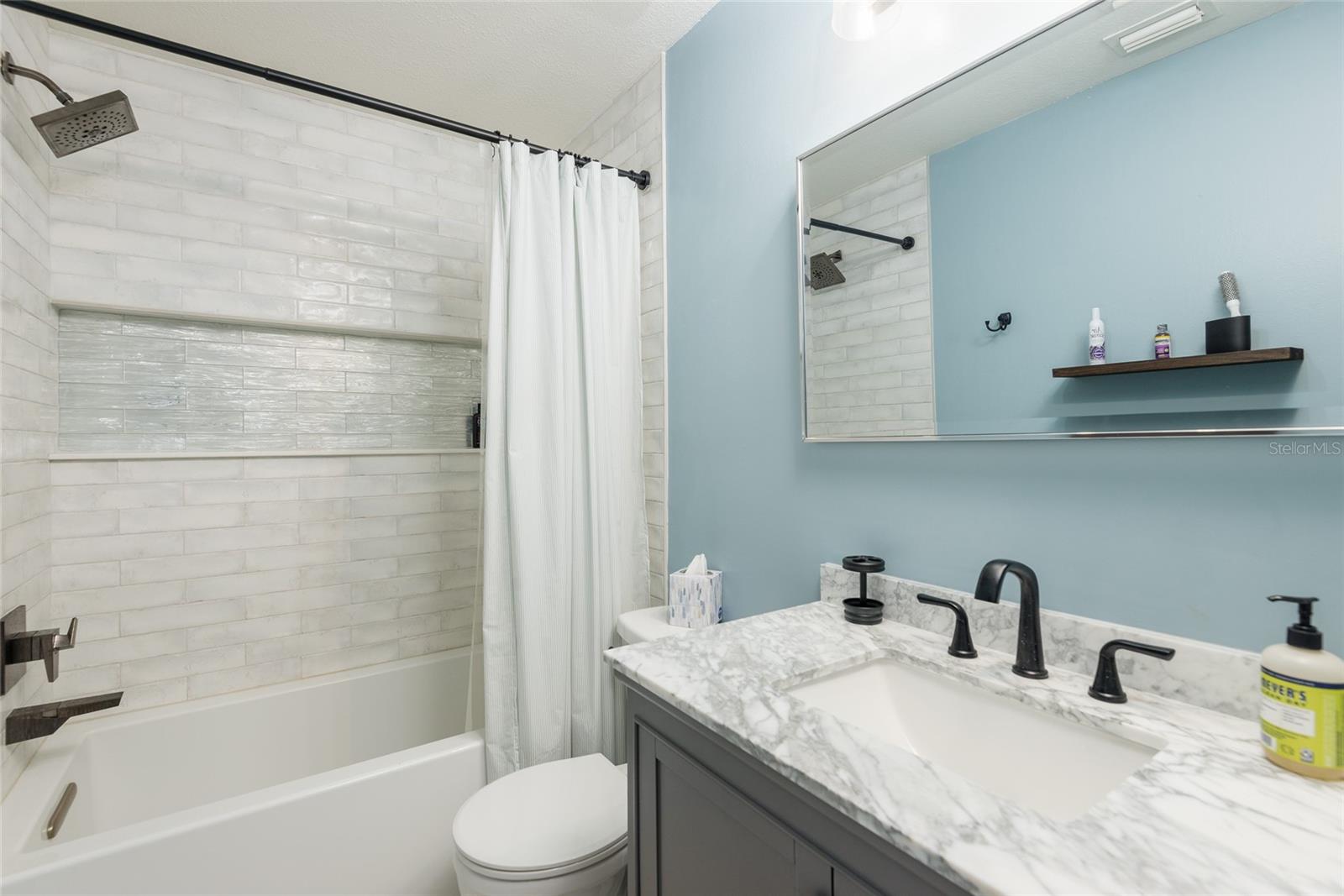 Image 24 of 37 For 14503 Thornfield Court