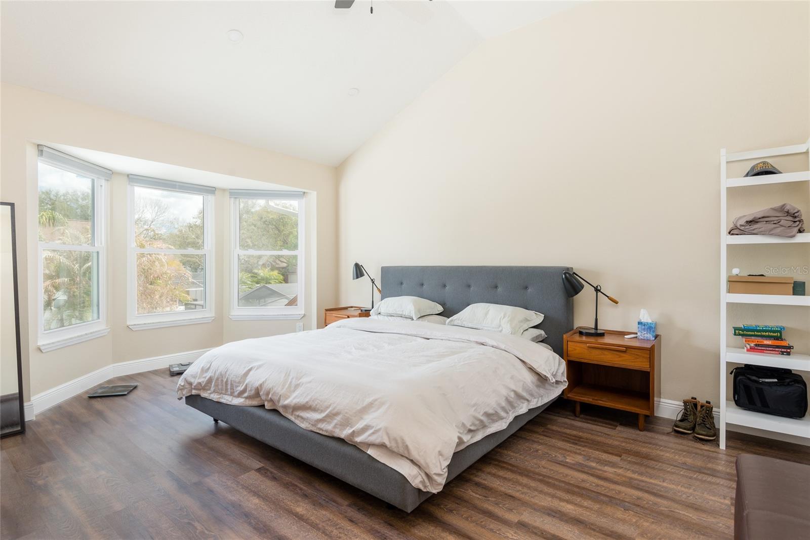 Image 26 of 37 For 14503 Thornfield Court