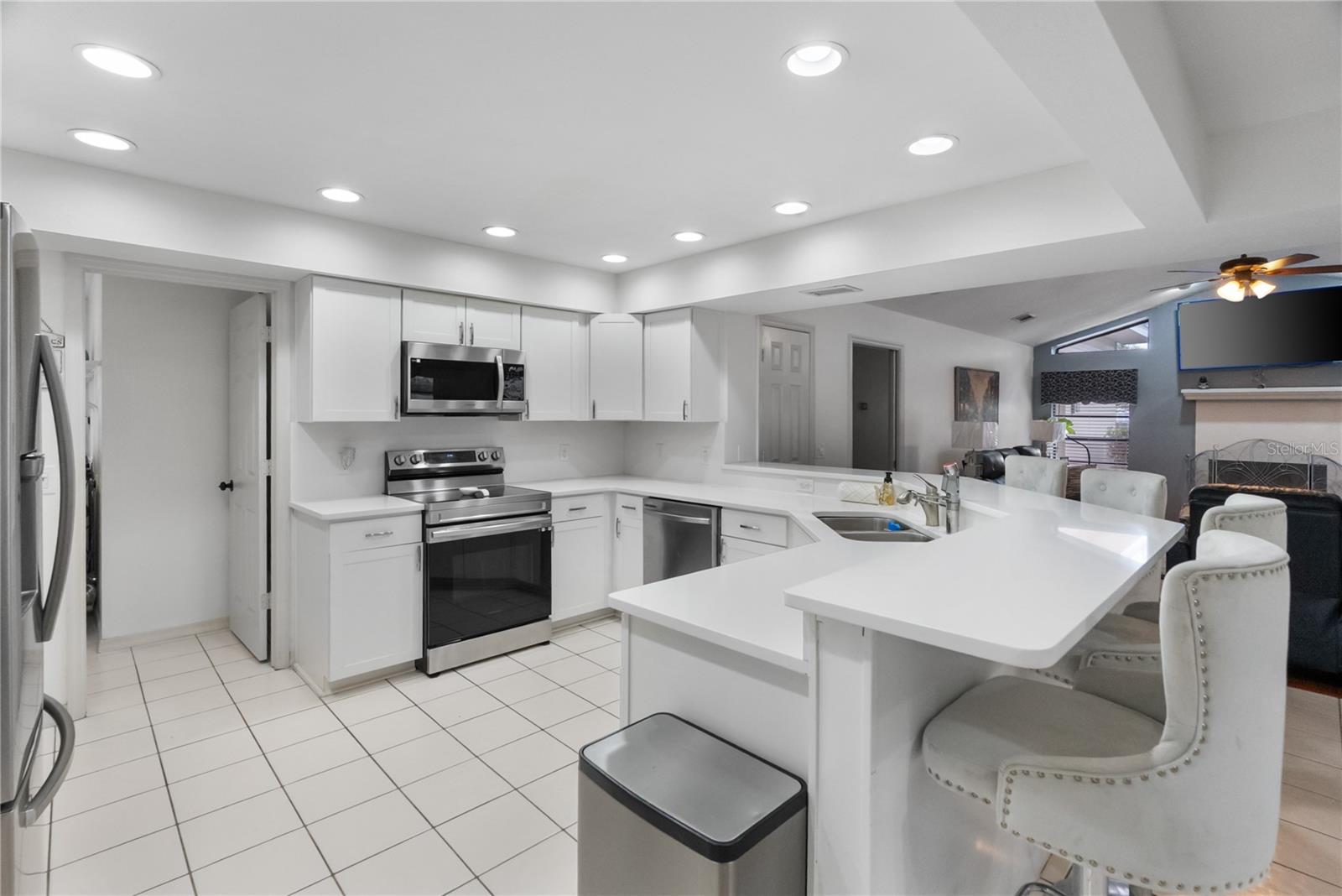 Image 22 of 85 For 1619 Palace Court