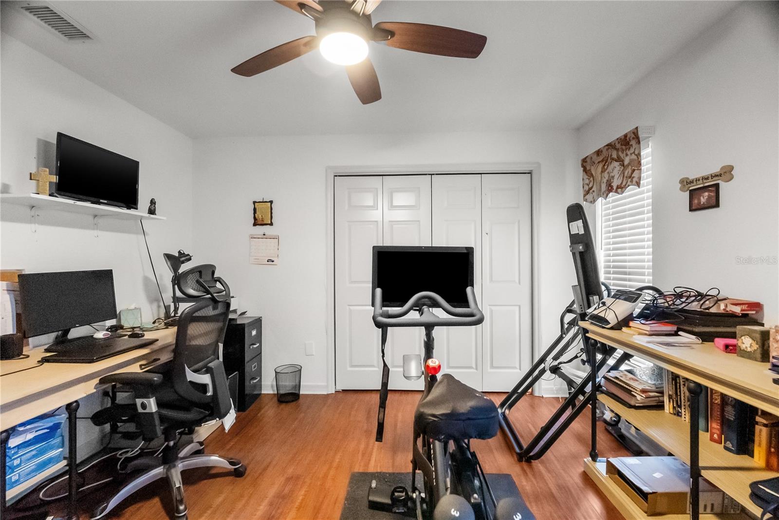 Image 46 of 85 For 1619 Palace Court