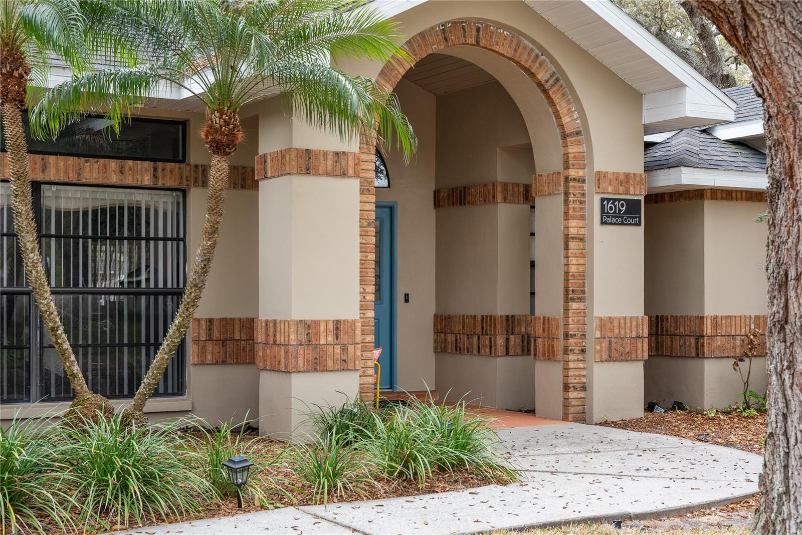 Image 5 of 85 For 1619 Palace Court