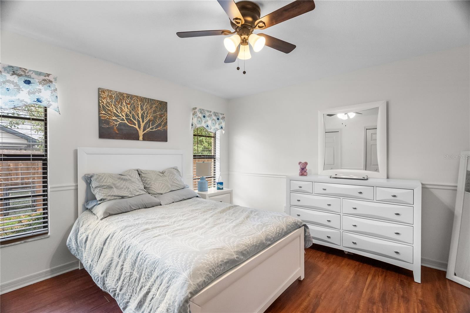 Image 50 of 85 For 1619 Palace Court