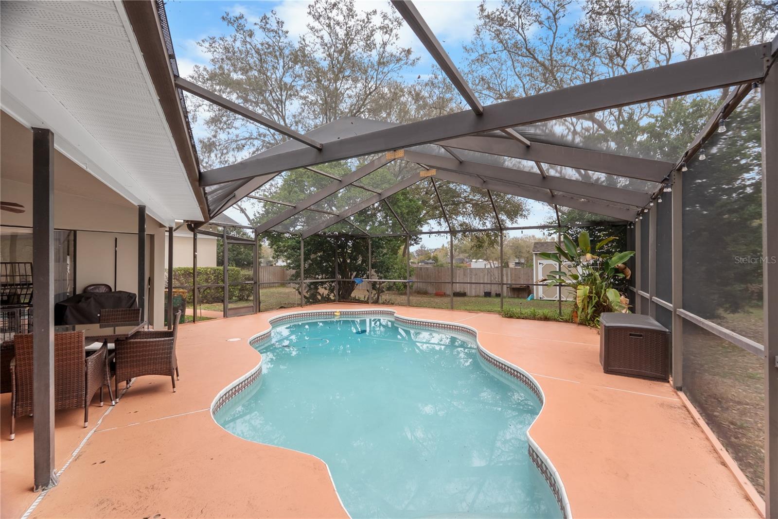 Image 69 of 85 For 1619 Palace Court