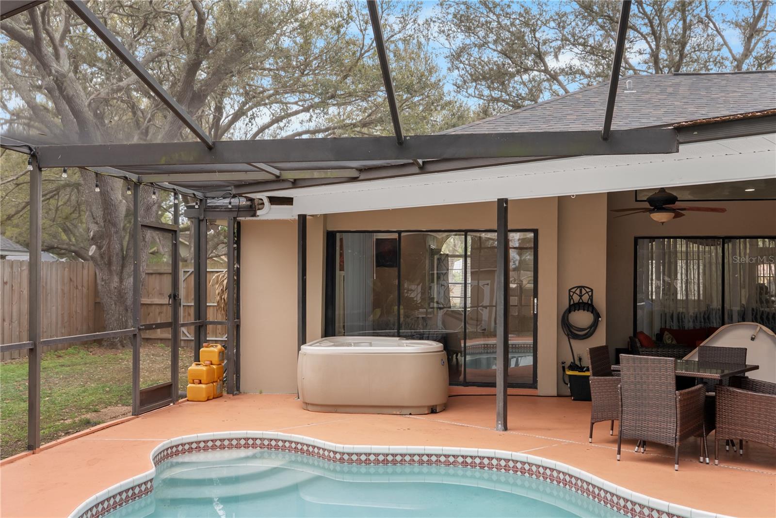 Image 70 of 85 For 1619 Palace Court