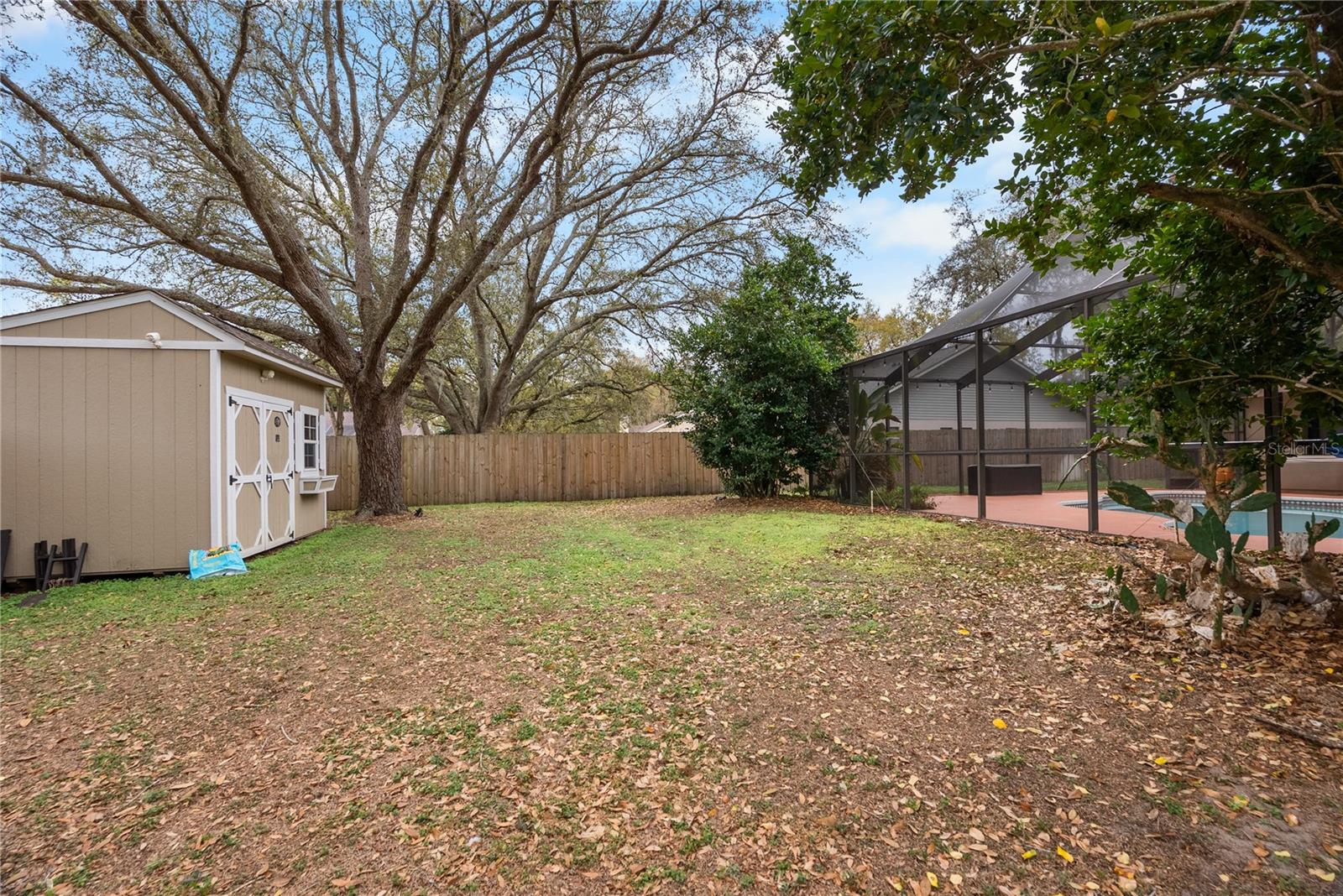 Image 76 of 85 For 1619 Palace Court