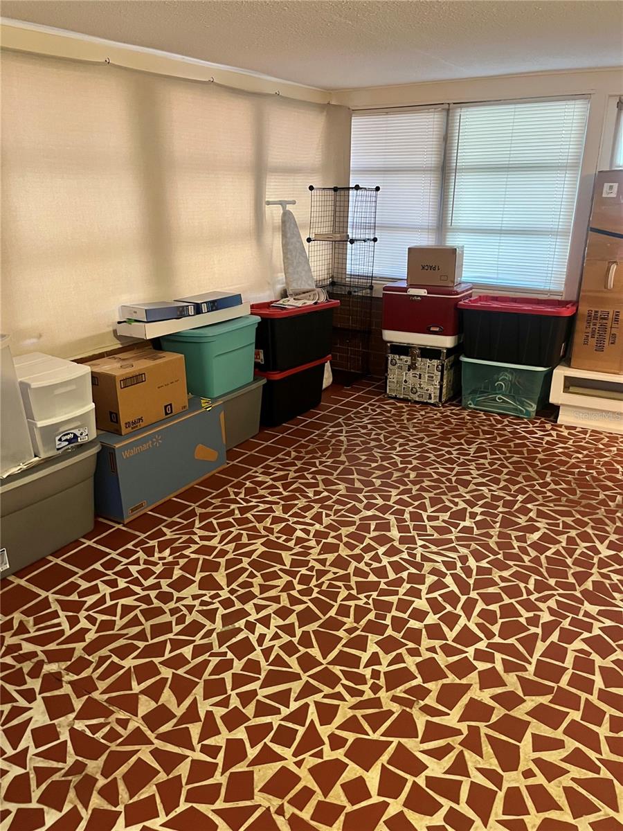 Image 13 of 17 For 1935 Villa Rosa Drive