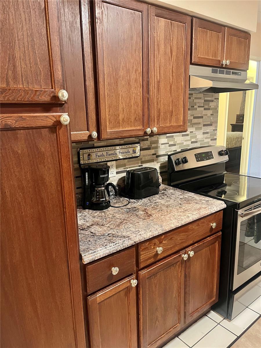 Image 3 of 17 For 1935 Villa Rosa Drive