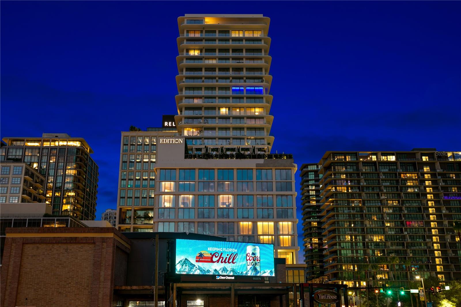 Image 44 of 51 For 1000 Water Street 1201