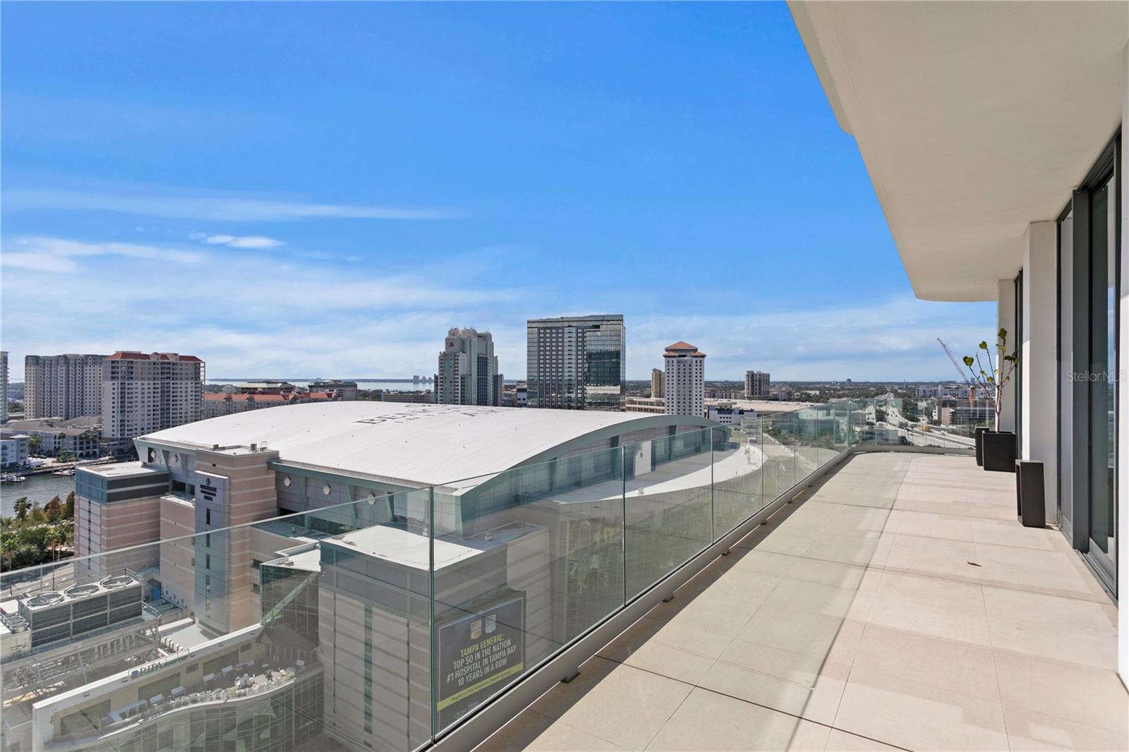 Image 9 of 51 For 1000 Water Street 1201