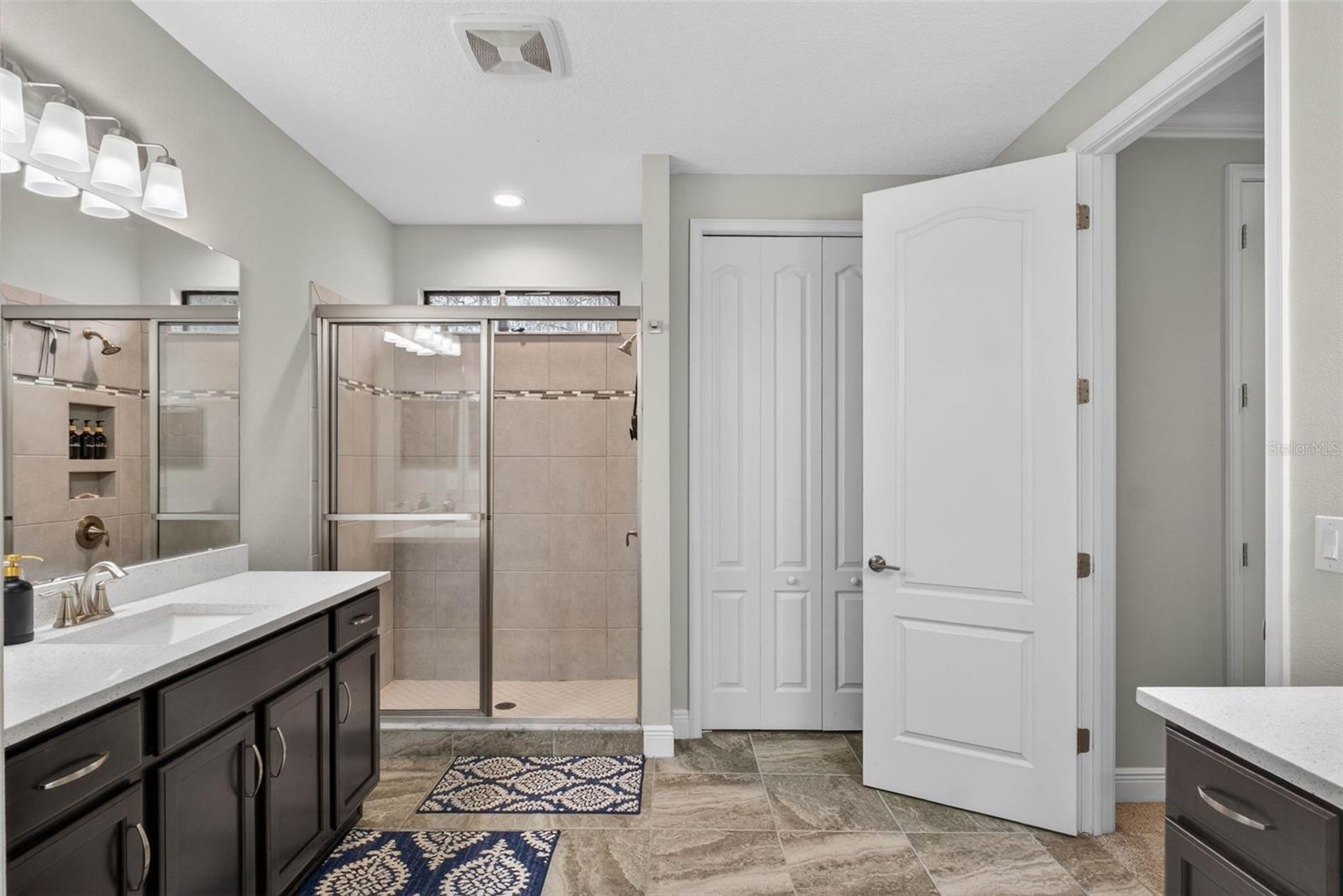 Image 38 of 78 For 8410 Auburn Rise Court