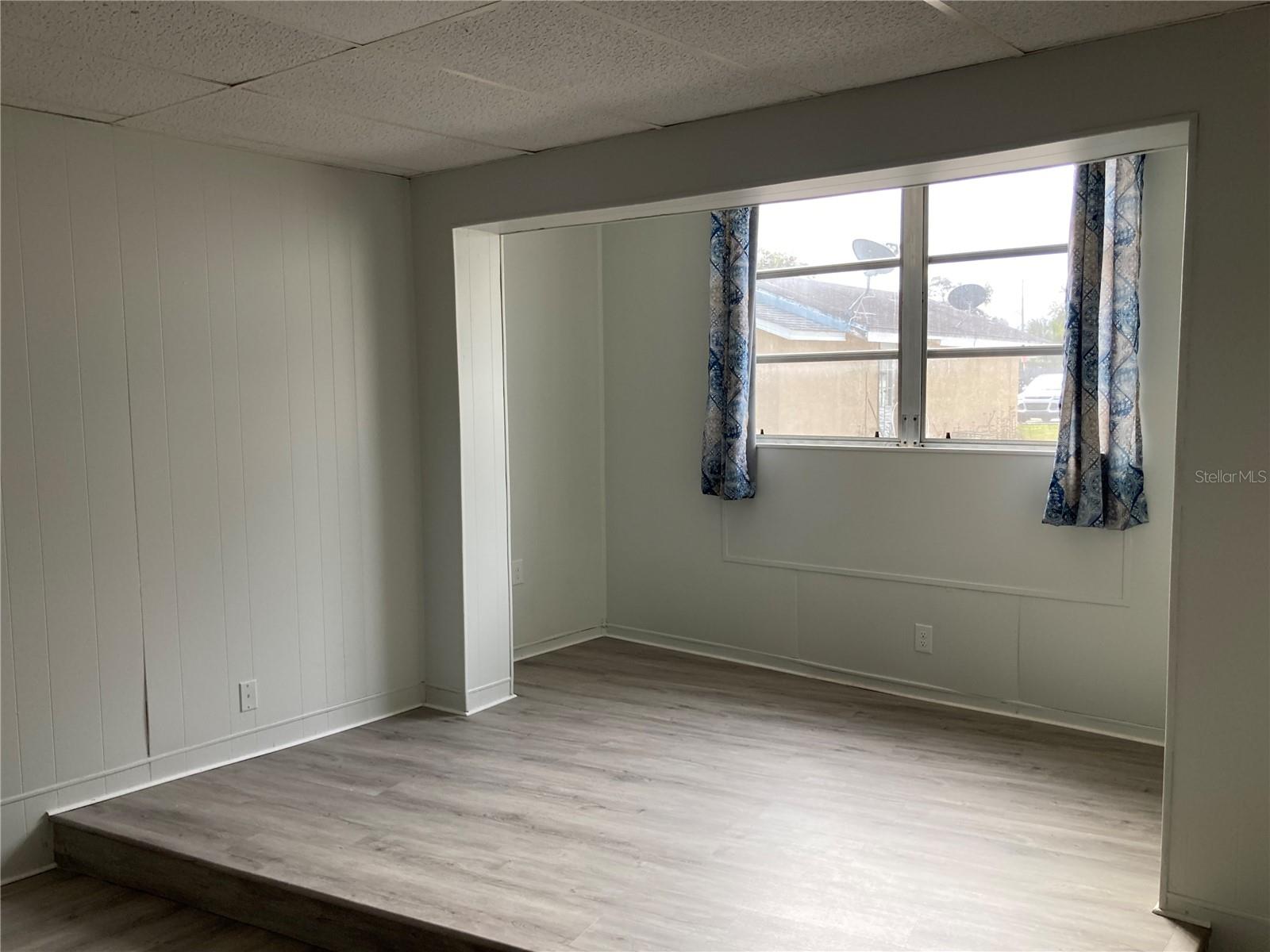 Image 8 of 12 For 3421 35th Street N A