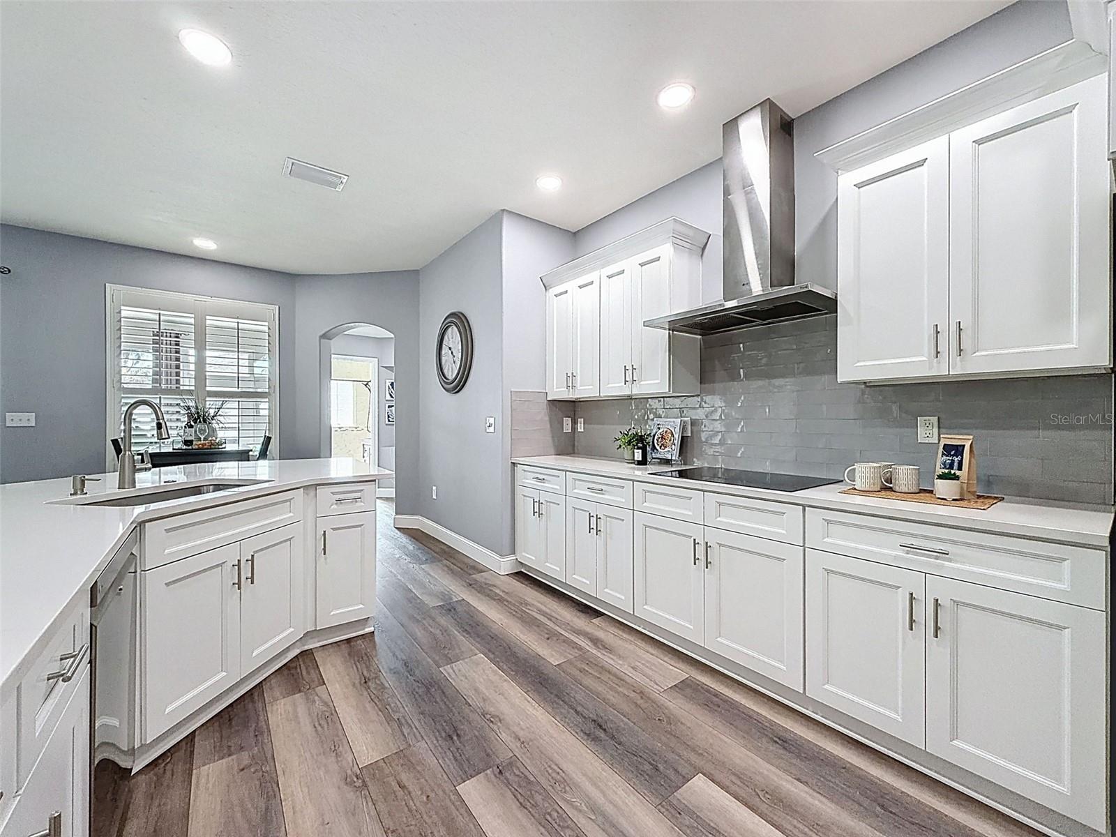 Image 10 of 31 For 8740 Maple Pond Court