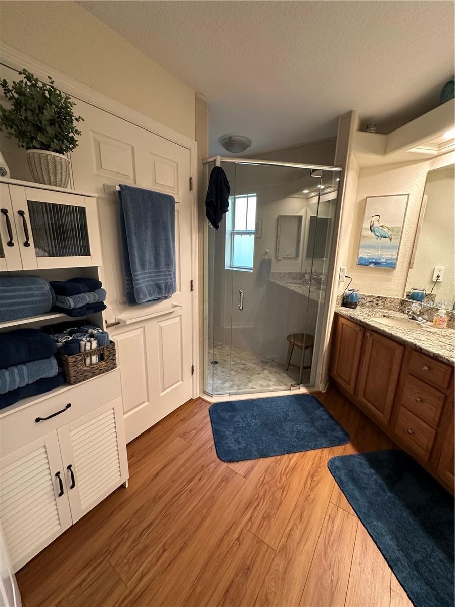 Image 17 of 36 For 3917 Serenade Lane