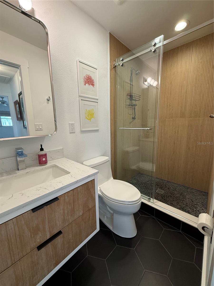 Image 15 of 30 For 204 Mindy Drive 204