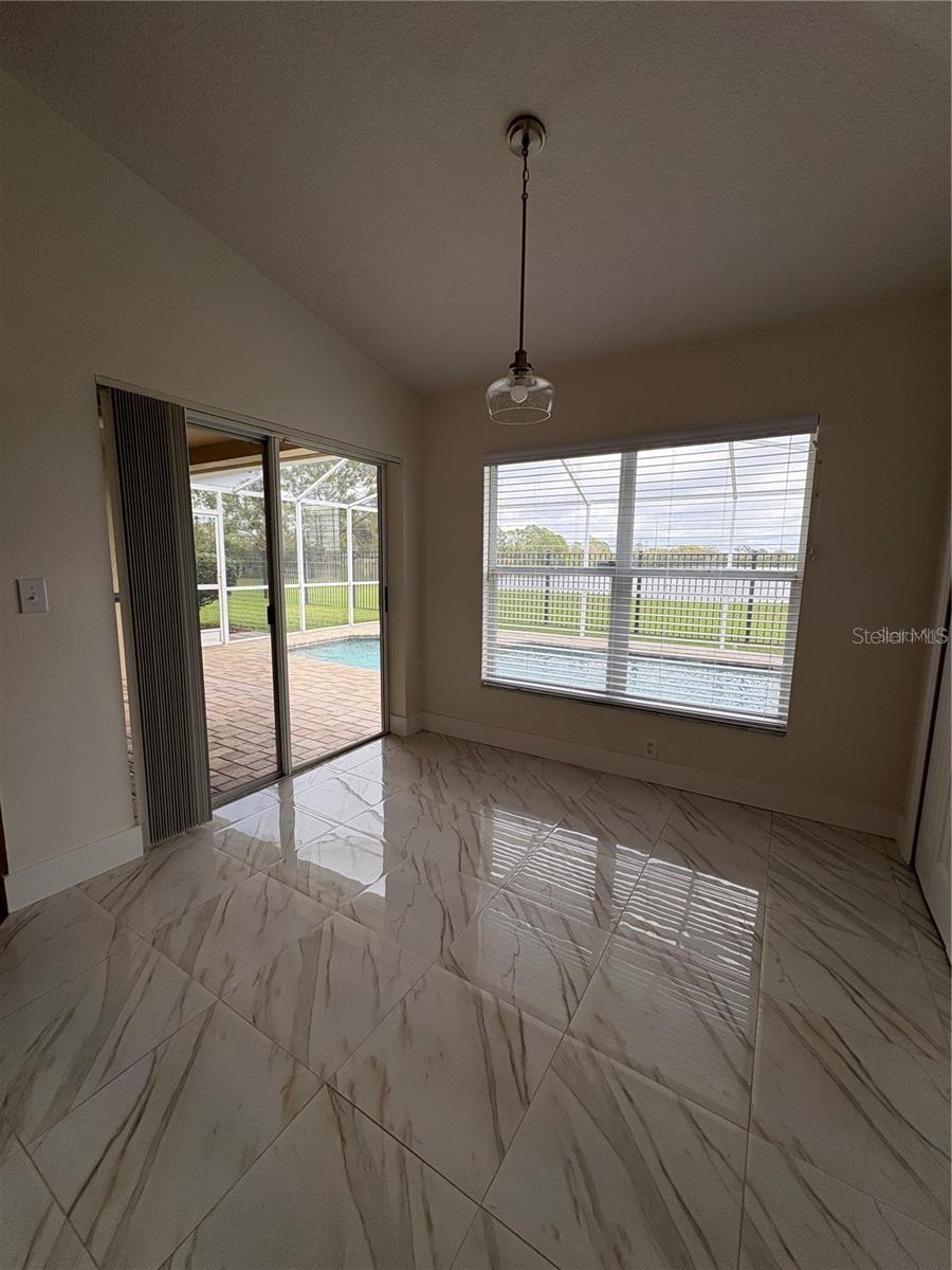 Image 18 of 24 For 9820 Bayboro Bridge Drive