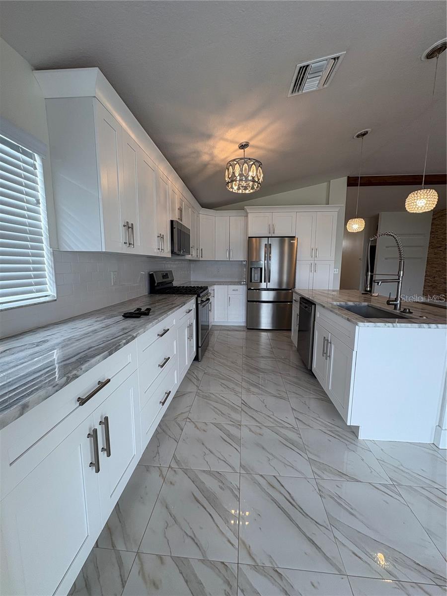 Image 6 of 24 For 9820 Bayboro Bridge Drive