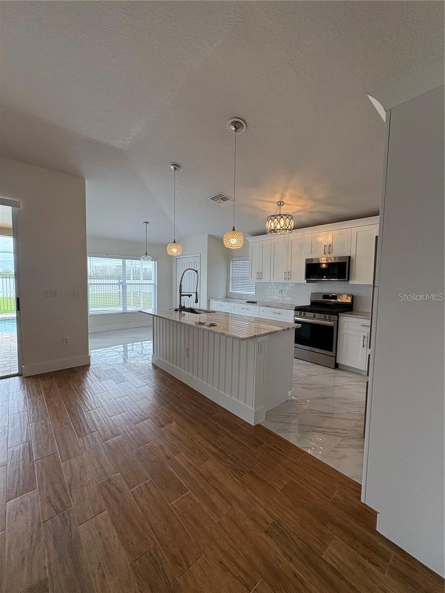 Image 8 of 24 For 9820 Bayboro Bridge Drive